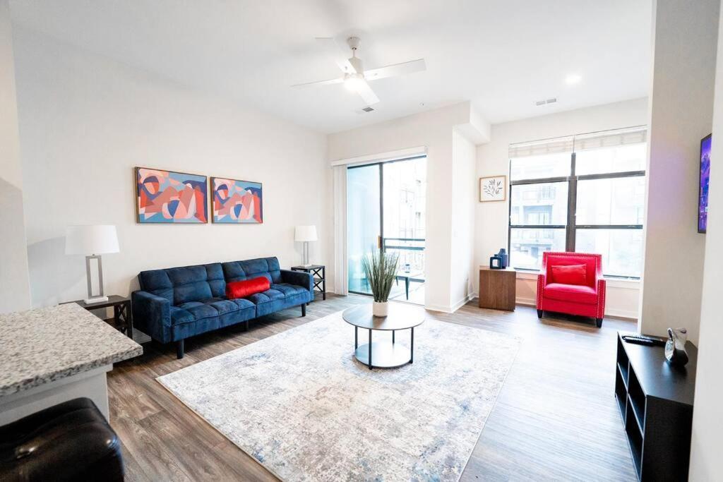 Luxury Apartment Wifi, Gym, Pool, Shops & Food! Unit 329 Charlotte Extérieur photo